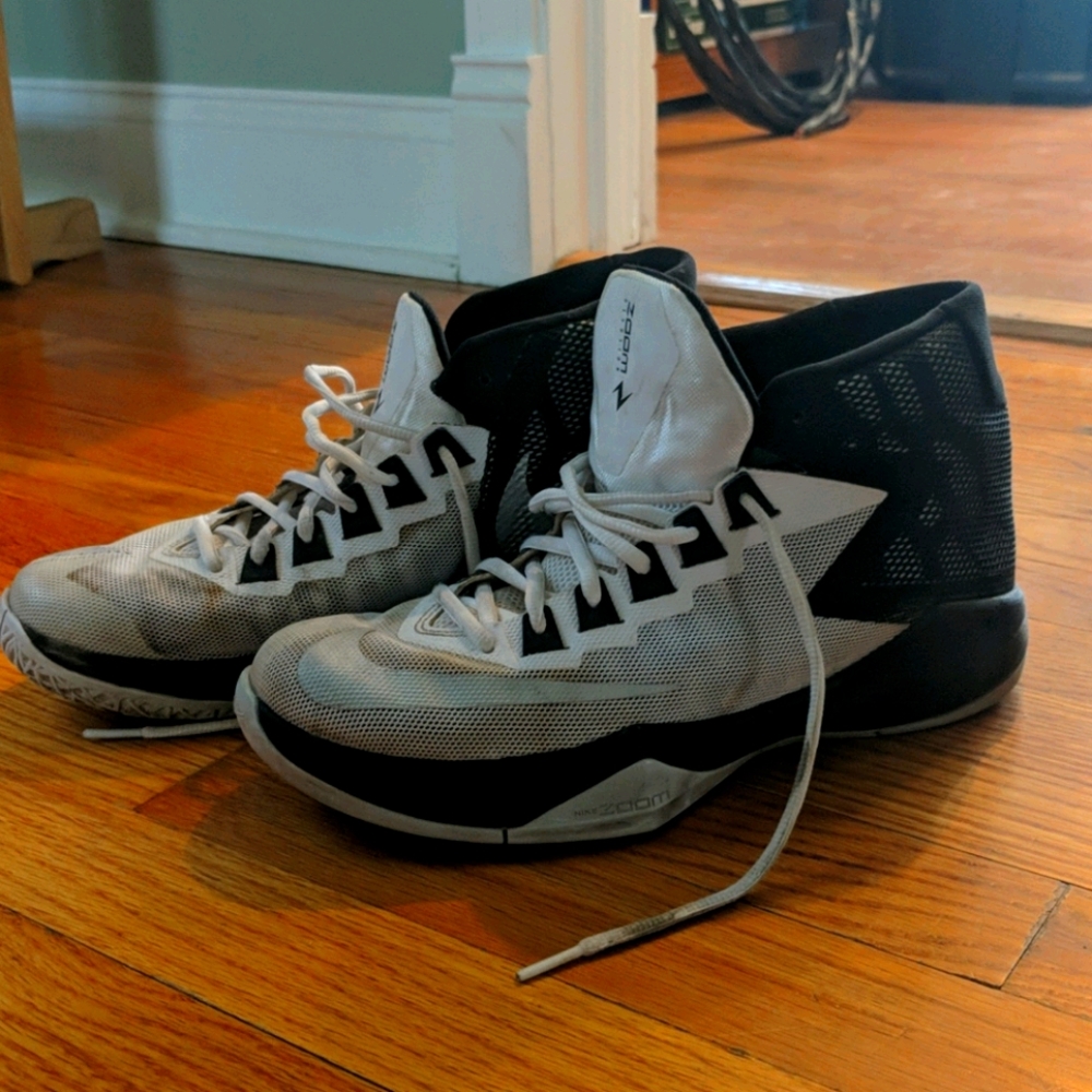 Used Nike Zoom Devosion High